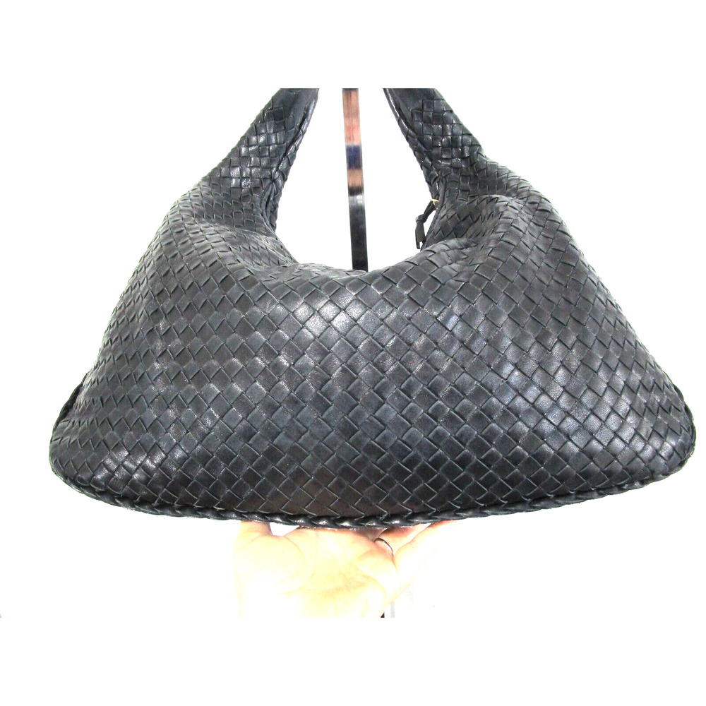 Bottega Veneta Black Woven Intrecciato Nappa Medium Size Purse - Picture 6 of 16